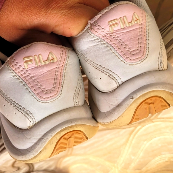 Fila girls shoes - Picture 5 of 14